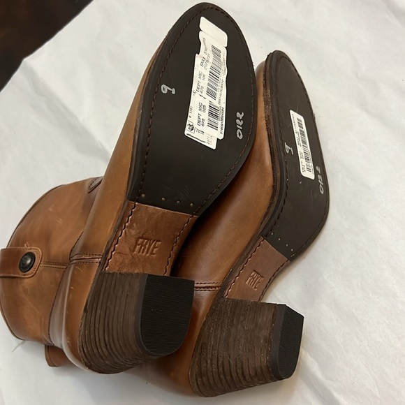 Frye Jackie Button Short Leather Western Mid Boots - Picture 16 of 16